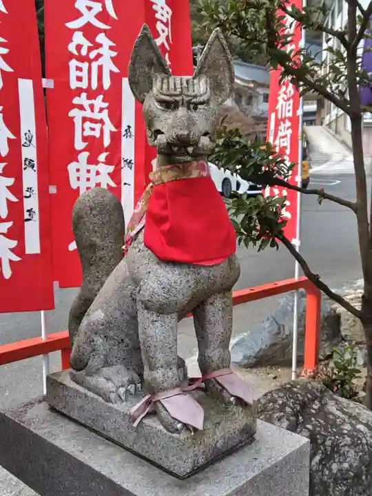 多度稲荷神社の狛犬