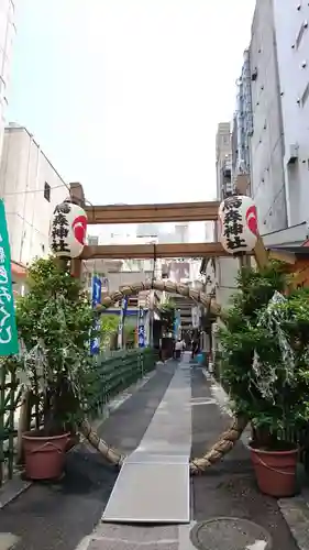 烏森神社の鳥居