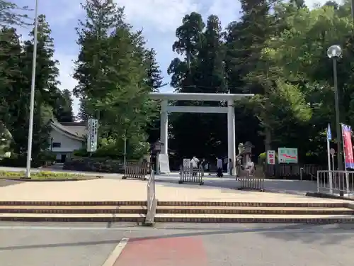 白山比咩神社の鳥居