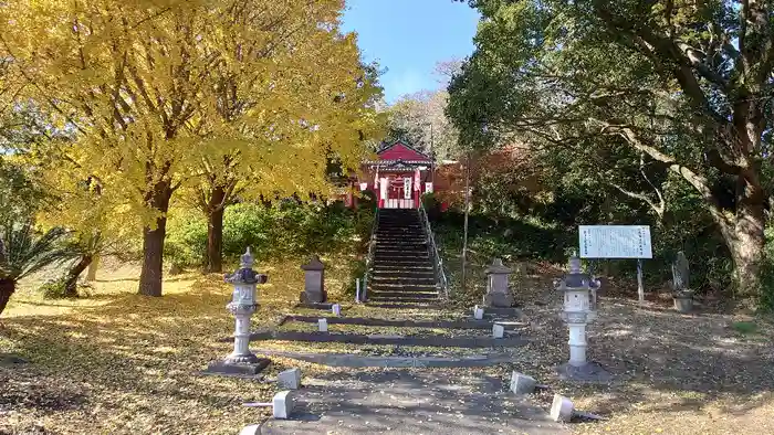 小烏神社の建物その他