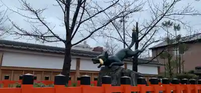 伏見稲荷大社の狛犬