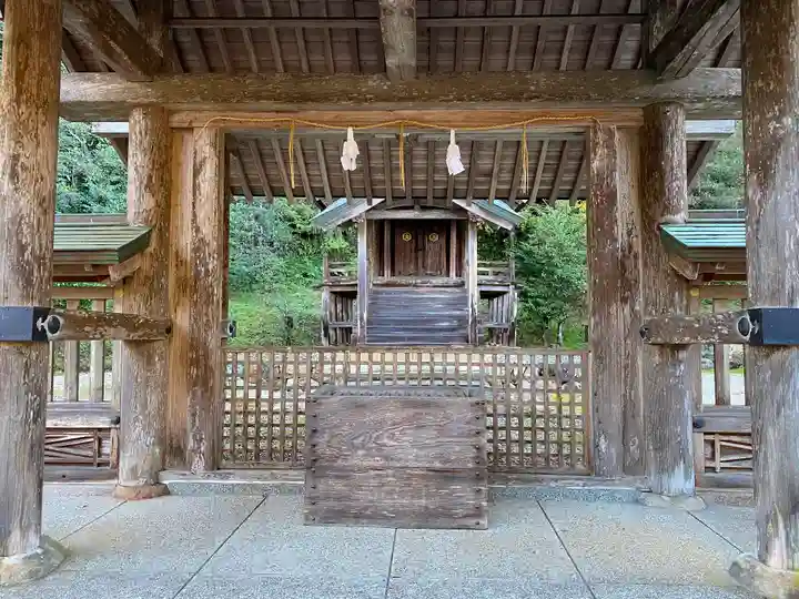 熊野大社の本殿・本堂