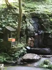 御岩神社の建物その他