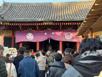浅草神社の{uncategorized: "未分類", other: "その他", undefined: "問題あり", building: "その他建物", grave: "お墓", sacred_gate: "鳥居", guardian: "狛犬", statue: "像", buddha: "仏像", history: "歴史", nature: "自然", garden: "庭園", animal: "動物", pagoda: "塔", temizu: "手水舎", mountain_gate: "山門・神門", sanctuary: "本殿・本堂", subordinate: "末社・摂社", art: "芸術", scenery: "景色", jizo: "地蔵", ema: "絵馬", goshuin: "御朱印", omikuji: "おみくじ", items: "授与品その他", amulet: "お守り", goshuincho: "御朱印帳", eats: "食事", festival: "お祭り", votive_dance: "神楽", shichigosan: "七五三参", wedding: "結婚式", experience: "体験その他", initially: "初詣", around: "周辺", anti_infection: "感染症対策"}