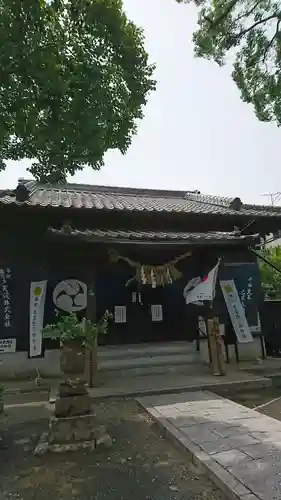 坂本八幡宮の本殿・本堂