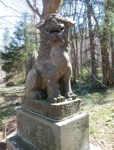 定山渓神社の狛犬