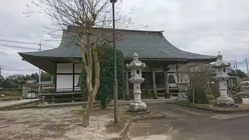 神宮寺の本殿・本堂