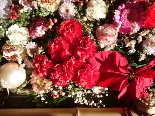 狭山八幡神社の{uncategorized: "未分類", other: "その他", undefined: "問題あり", building: "その他建物", grave: "お墓", sacred_gate: "鳥居", guardian: "狛犬", statue: "像", buddha: "仏像", history: "歴史", nature: "自然", garden: "庭園", animal: "動物", pagoda: "塔", temizu: "手水舎", mountain_gate: "山門・神門", sanctuary: "本殿・本堂", subordinate: "末社・摂社", art: "芸術", scenery: "景色", jizo: "地蔵", ema: "絵馬", goshuin: "御朱印", omikuji: "おみくじ", items: "授与品その他", amulet: "お守り", goshuincho: "御朱印帳", eats: "食事", festival: "お祭り", votive_dance: "神楽", shichigosan: "七五三参", wedding: "結婚式", experience: "体験その他", initially: "初詣", around: "周辺", anti_infection: "感染症対策"}