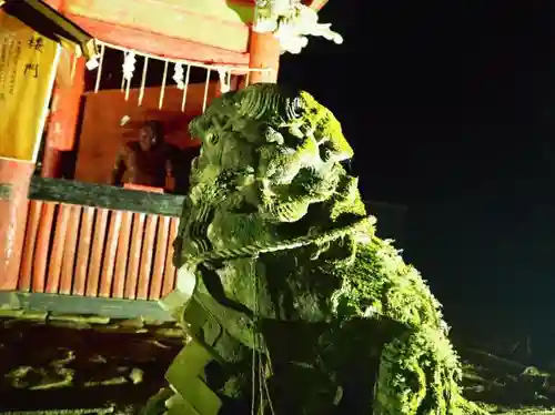 花園神社の狛犬