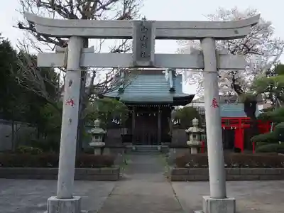 白山神社の鳥居