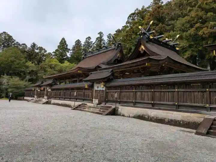 熊野本宮大社の{uncategorized: "未分類", other: "その他", undefined: "問題あり", building: "その他建物", grave: "お墓", sacred_gate: "鳥居", guardian: "狛犬", statue: "像", buddha: "仏像", history: "歴史", nature: "自然", garden: "庭園", animal: "動物", pagoda: "塔", temizu: "手水舎", mountain_gate: "山門・神門", sanctuary: "本殿・本堂", subordinate: "末社・摂社", art: "芸術", scenery: "景色", jizo: "地蔵", ema: "絵馬", goshuin: "御朱印", omikuji: "おみくじ", items: "授与品その他", amulet: "お守り", goshuincho: "御朱印帳", eats: "食事", festival: "お祭り", votive_dance: "神楽", shichigosan: "七五三参", wedding: "結婚式", experience: "体験その他", initially: "初詣", around: "周辺", anti_infection: "感染症対策"}