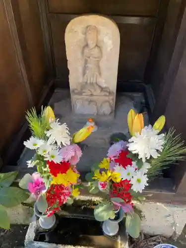 法明寺の{uncategorized: "未分類", other: "その他", undefined: "問題あり", building: "その他建物", grave: "お墓", sacred_gate: "鳥居", guardian: "狛犬", statue: "像", buddha: "仏像", history: "歴史", nature: "自然", garden: "庭園", animal: "動物", pagoda: "塔", temizu: "手水舎", mountain_gate: "山門・神門", sanctuary: "本殿・本堂", subordinate: "末社・摂社", art: "芸術", scenery: "景色", jizo: "地蔵", ema: "絵馬", goshuin: "御朱印", omikuji: "おみくじ", items: "授与品その他", amulet: "お守り", goshuincho: "御朱印帳", eats: "食事", festival: "お祭り", votive_dance: "神楽", shichigosan: "七五三参", wedding: "結婚式", experience: "体験その他", initially: "初詣", around: "周辺", anti_infection: "感染症対策"}