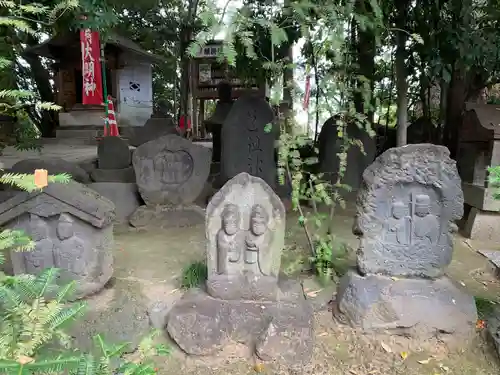 上野総社神社の像