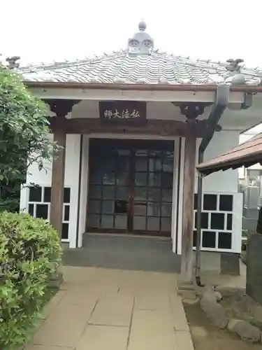 長久院の本殿・本堂