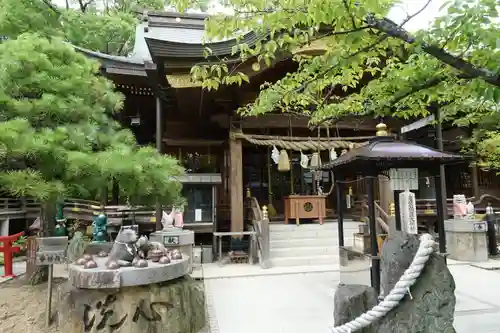 田村神社の本殿・本堂