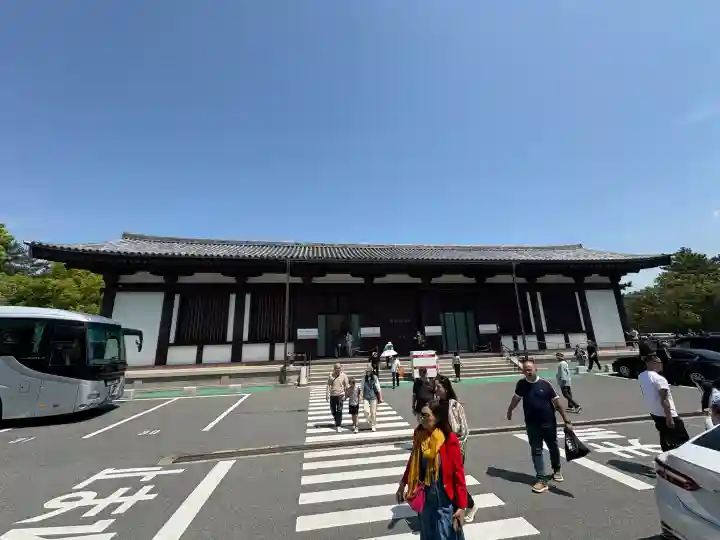 興福寺 国宝館の{uncategorized: "未分類", other: "その他", undefined: "問題あり", building: "その他建物", grave: "お墓", sacred_gate: "鳥居", guardian: "狛犬", statue: "像", buddha: "仏像", history: "歴史", nature: "自然", garden: "庭園", animal: "動物", pagoda: "塔", temizu: "手水舎", mountain_gate: "山門・神門", sanctuary: "本殿・本堂", subordinate: "末社・摂社", art: "芸術", scenery: "景色", jizo: "地蔵", ema: "絵馬", goshuin: "御朱印", omikuji: "おみくじ", items: "授与品その他", amulet: "お守り", goshuincho: "御朱印帳", eats: "食事", festival: "お祭り", votive_dance: "神楽", shichigosan: "七五三参", wedding: "結婚式", experience: "体験その他", initially: "初詣", around: "周辺", anti_infection: "感染症対策"}