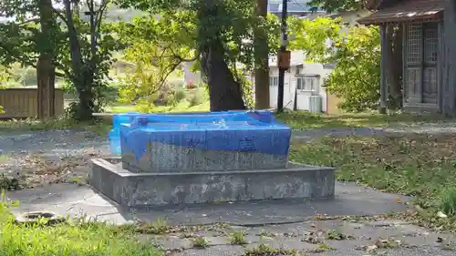 留萌神社の手水舎