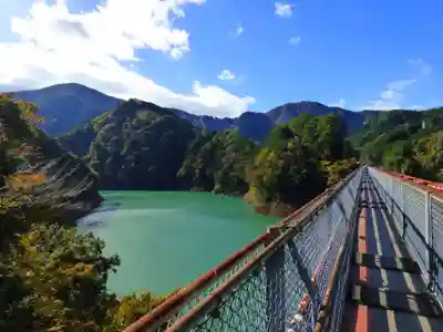 岩瀧不動堂(静岡県)