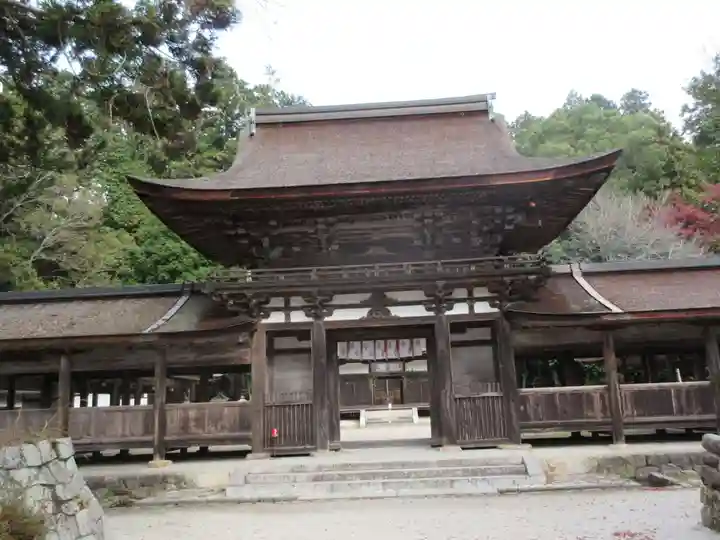 油日神社の山門・神門