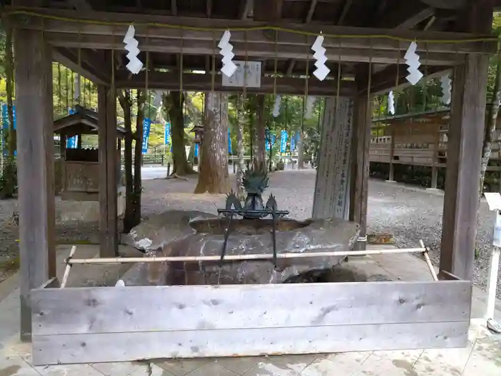 丹生川上神社(中社)(奈良県)