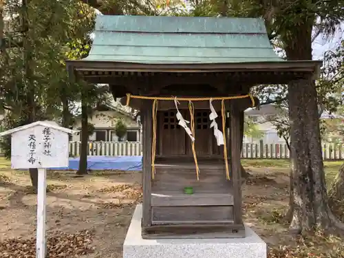 泊神社の末社・摂社