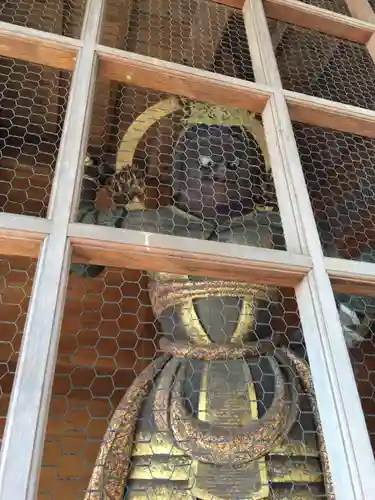 淺間神社（忍野八海）の像