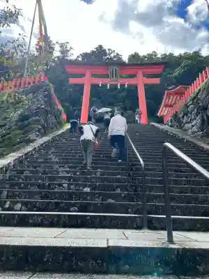 熊野那智大社(和歌山県)