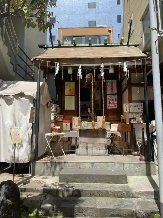 末廣神社の{uncategorized: "未分類", other: "その他", undefined: "問題あり", building: "その他建物", grave: "お墓", sacred_gate: "鳥居", guardian: "狛犬", statue: "像", buddha: "仏像", history: "歴史", nature: "自然", garden: "庭園", animal: "動物", pagoda: "塔", temizu: "手水舎", mountain_gate: "山門・神門", sanctuary: "本殿・本堂", subordinate: "末社・摂社", art: "芸術", scenery: "景色", jizo: "地蔵", ema: "絵馬", goshuin: "御朱印", omikuji: "おみくじ", items: "授与品その他", amulet: "お守り", goshuincho: "御朱印帳", eats: "食事", festival: "お祭り", votive_dance: "神楽", shichigosan: "七五三参", wedding: "結婚式", experience: "体験その他", initially: "初詣", around: "周辺", anti_infection: "感染症対策"}
