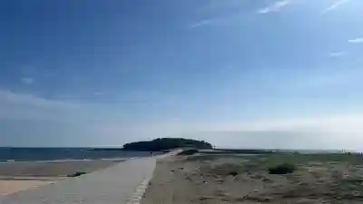 青島神社（青島神宮）の{uncategorized: "未分類", other: "その他", undefined: "問題あり", building: "その他建物", grave: "お墓", sacred_gate: "鳥居", guardian: "狛犬", statue: "像", buddha: "仏像", history: "歴史", nature: "自然", garden: "庭園", animal: "動物", pagoda: "塔", temizu: "手水舎", mountain_gate: "山門・神門", sanctuary: "本殿・本堂", subordinate: "末社・摂社", art: "芸術", scenery: "景色", jizo: "地蔵", ema: "絵馬", goshuin: "御朱印", omikuji: "おみくじ", items: "授与品その他", amulet: "お守り", goshuincho: "御朱印帳", eats: "食事", festival: "お祭り", votive_dance: "神楽", shichigosan: "七五三参", wedding: "結婚式", experience: "体験その他", initially: "初詣", around: "周辺", anti_infection: "感染症対策"}