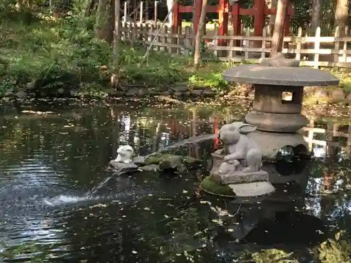 調神社の庭園