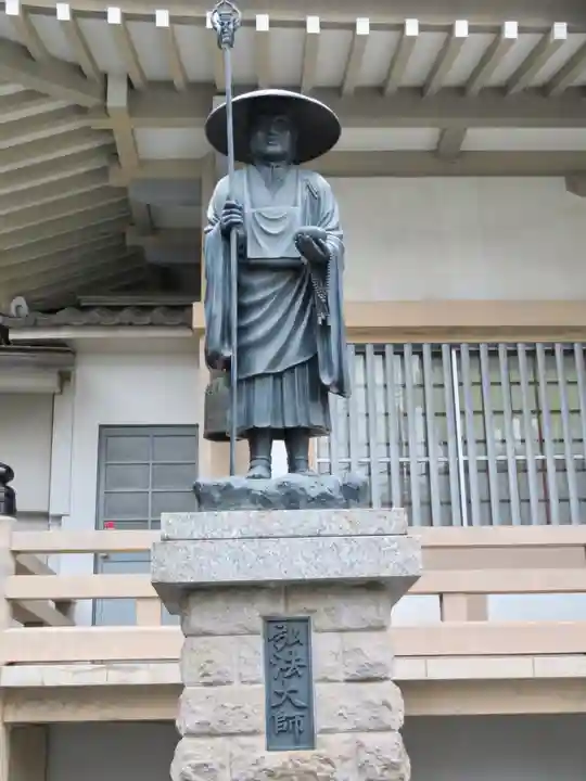 金乗院(目白不動尊)の像