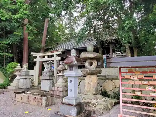 立志神社の建物その他