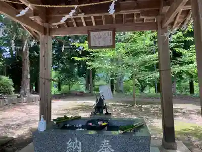 正一位 若草稲荷神社の手水舎