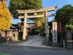 麻布氷川神社の鳥居