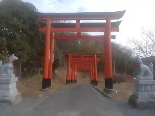 高屋敷稲荷神社の鳥居