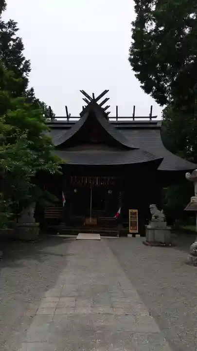 冨士御室浅間神社の本殿・本堂