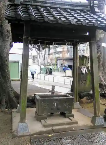 稲荷神社の手水舎