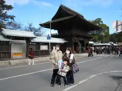 尾張大國霊神社(国府宮)の山門・神門