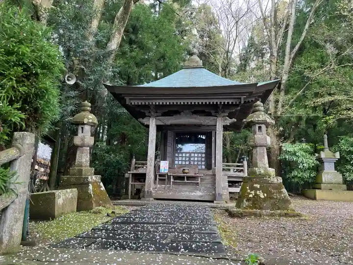 高館義経堂(岩手県)