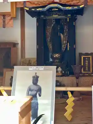 大野神社の仏像