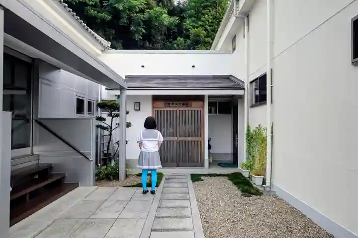 法泉寺の本殿・本堂