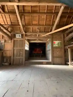 諏訪神社の本殿・本堂