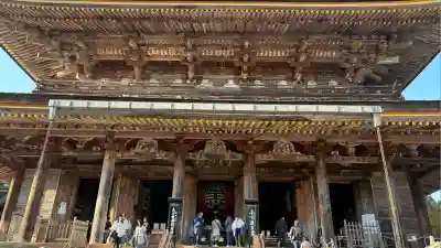 金峯山寺の本殿・本堂