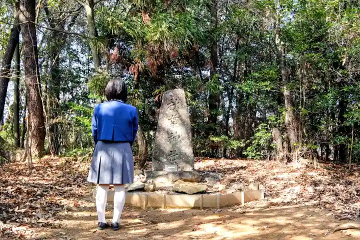 曽野稲荷神社の本殿・本堂