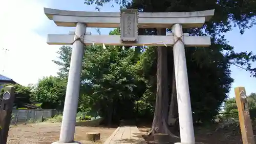 上組稲荷神社の鳥居