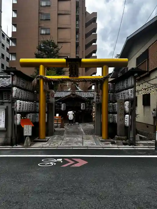 御金神社の{uncategorized: "未分類", other: "その他", undefined: "問題あり", building: "その他建物", grave: "お墓", sacred_gate: "鳥居", guardian: "狛犬", statue: "像", buddha: "仏像", history: "歴史", nature: "自然", garden: "庭園", animal: "動物", pagoda: "塔", temizu: "手水舎", mountain_gate: "山門・神門", sanctuary: "本殿・本堂", subordinate: "末社・摂社", art: "芸術", scenery: "景色", jizo: "地蔵", ema: "絵馬", goshuin: "御朱印", omikuji: "おみくじ", items: "授与品その他", amulet: "お守り", goshuincho: "御朱印帳", eats: "食事", festival: "お祭り", votive_dance: "神楽", shichigosan: "七五三参", wedding: "結婚式", experience: "体験その他", initially: "初詣", around: "周辺", anti_infection: "感染症対策"}