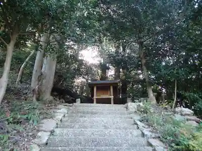 山方比古神社の末社・摂社