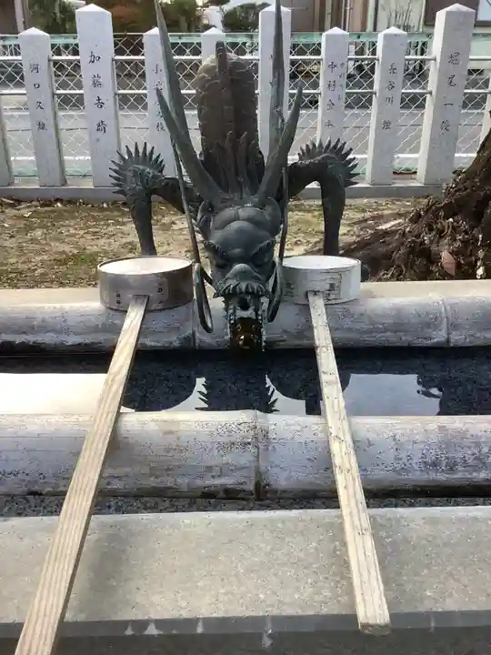 御嶽神社(林島町)の手水舎