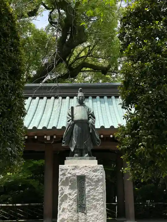 三嶋大社の{uncategorized: "未分類", other: "その他", undefined: "問題あり", building: "その他建物", grave: "お墓", sacred_gate: "鳥居", guardian: "狛犬", statue: "像", buddha: "仏像", history: "歴史", nature: "自然", garden: "庭園", animal: "動物", pagoda: "塔", temizu: "手水舎", mountain_gate: "山門・神門", sanctuary: "本殿・本堂", subordinate: "末社・摂社", art: "芸術", scenery: "景色", jizo: "地蔵", ema: "絵馬", goshuin: "御朱印", omikuji: "おみくじ", items: "授与品その他", amulet: "お守り", goshuincho: "御朱印帳", eats: "食事", festival: "お祭り", votive_dance: "神楽", shichigosan: "七五三参", wedding: "結婚式", experience: "体験その他", initially: "初詣", around: "周辺", anti_infection: "感染症対策"}
