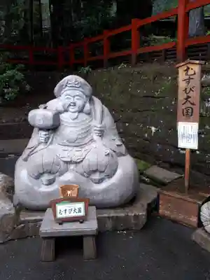 日光二荒山神社の像
